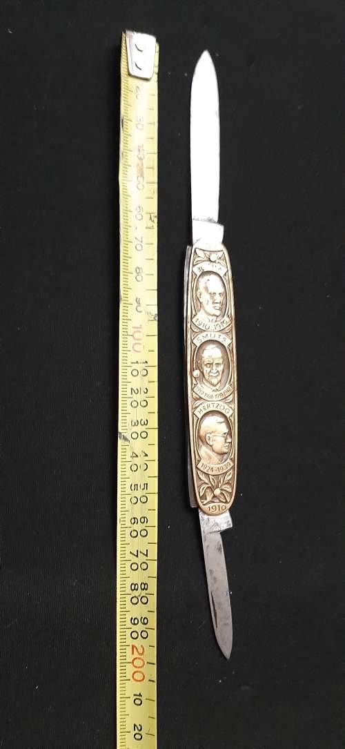** ORIGINAL : 1910 - 1960 State President`s Union of South Africa Pocket Knife by Solingen.**