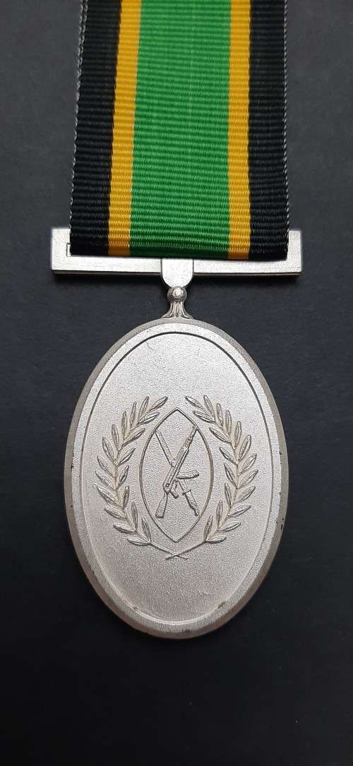 ** Azanian Peoples` Liberation Army (APLA) .925 Silver Medal for Exemplary Service [Full-Size].**