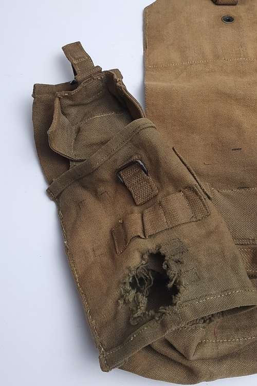 ** Rhodesian Bush War:  Patt.64 Webbing Yoke and Kidney Pouches (Field Used State).**