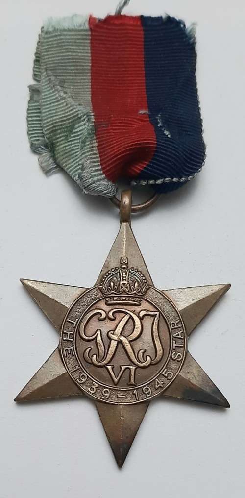 ** ORIGINAL: WW2  The 1939-1945 Star  Medal w/ Half-Length Ribbon **