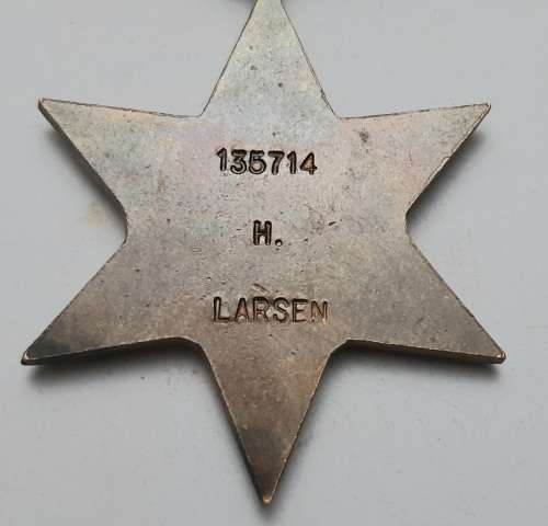 ** ORIGINAL: WW2  The 1939-1945 Star  Medal w/ Half-Length Ribbon **