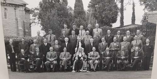 ** Southern Rhodesia 1948 , Official Legislative Assembly Members Photograph (54cm x 40cm).**