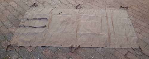 ** Border War:  1978  S.A.P / SADF  Nutria Brown Groundsheet w/ Spring Clips (1,8 m x 0,9 m).**