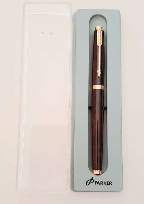 ** Vintage `Tortoise Shell` Parker Pen w/ 14K Gold Nib (585) and Case **