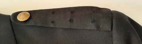 ** WW2 Lincolnshire Regiment 2nd/Batt. Officer`s Step-Out Tunic.**