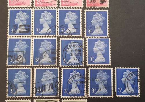 ** 1974 Great Britain QEII Definitives Stamps x62 (USED).**