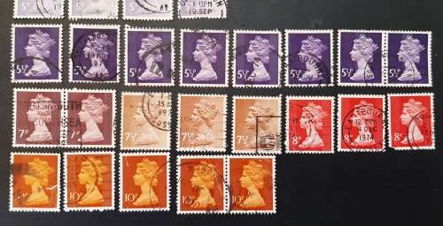 ** 1974 Great Britain QEII Definitives Stamps x62 (USED).**