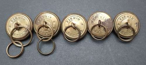 ** RARE: 1920s Kenya Defence Force Cap Badge & 5 x Tunic Buttons (Firmin, London).**