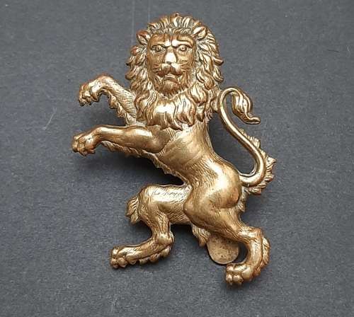 ** RARE: 1920s Kenya Defence Force Cap Badge & 5 x Tunic Buttons (Firmin, London).**