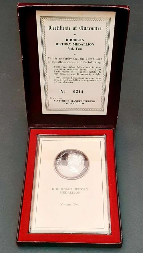 Rare 1970s Rhodesian History Series .999 fine silver Ian Smith medallion with certificate