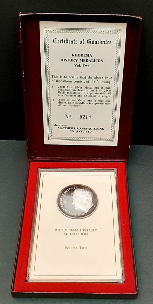 Rare 1970s Rhodesian History Series .999 fine silver Ian Smith medallion with certificate