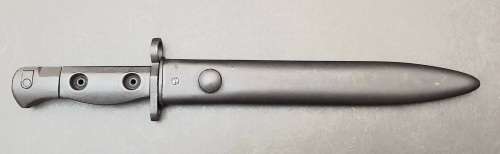 **Rhodesia/ Nyasaland: L1A3 FN FAL Knife Bayonet w/ Scabbard (1958/9).**