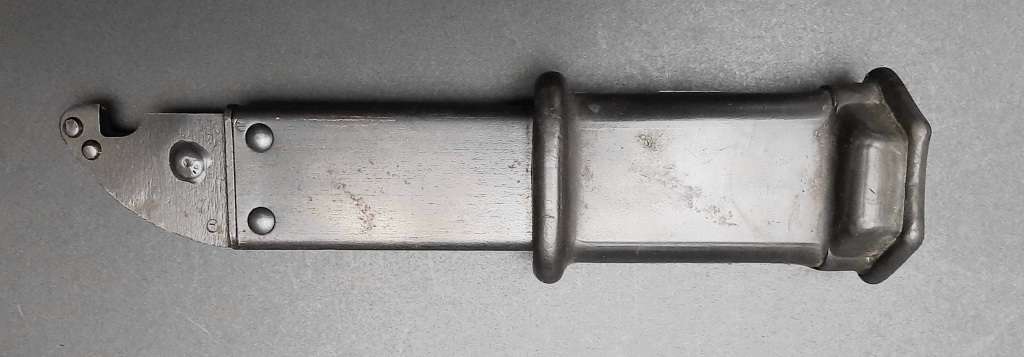 **Border War : 1980s Polish AKM/AK47 Bayonet w/ Scabbard**