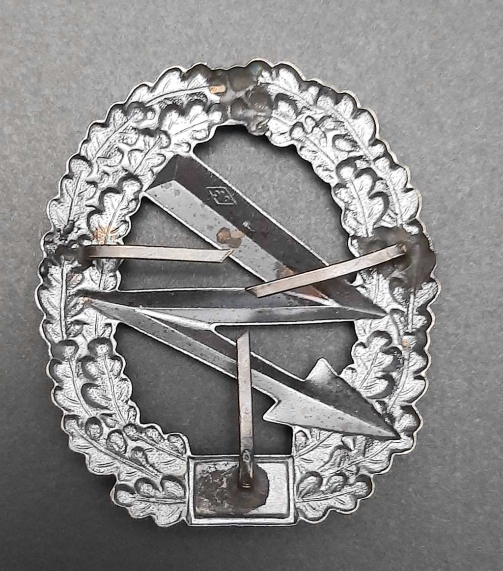 1990s German Bundeswehr Signals Beret Badge Pins