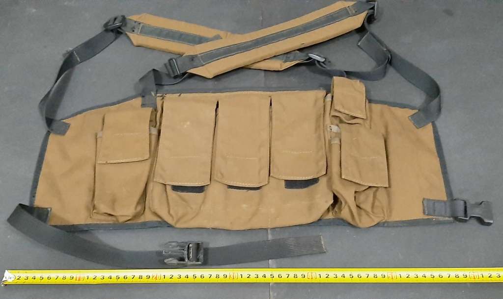 BID PER ITEM **Border War : 1980s SADF Patt.83 Nutria Chest Webbing**