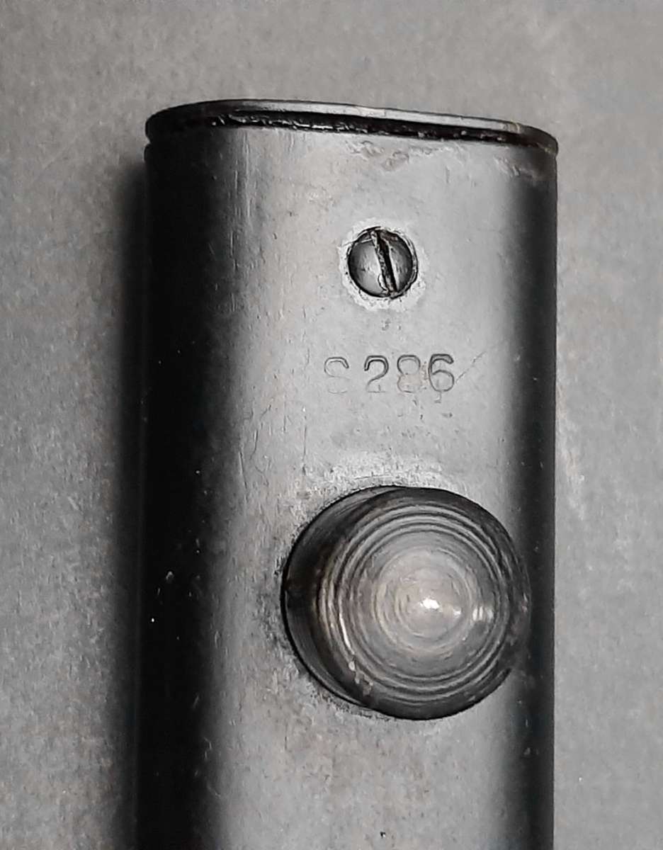 **RARE: WW2 British NO.5 Jungle Carbine Bayonet w/ Steel Scabbard.**