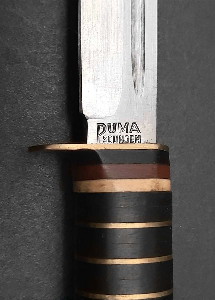 **1970s Puma Mini -Hunter`s Pocket Fob Knife w/ Scabbard (14cm).**