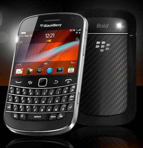 AS NEW** BLACKBERRY BOLD 9900*** CRAZY R1 AUCTION!!!