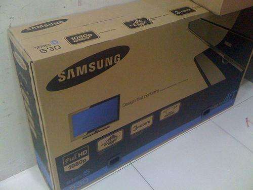 AS NEW!!! SAMSUNG 40 INCH* FULL HD LCD TV!!  IMMACULATE!!