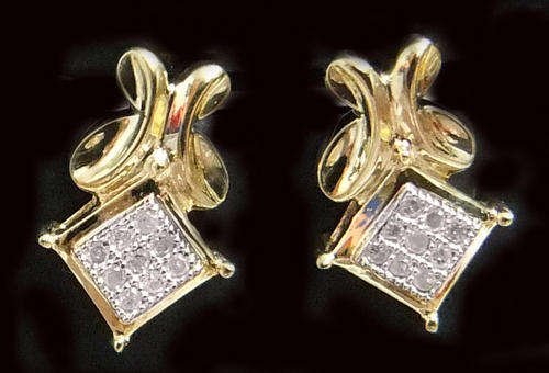 100% REAL, SOLID 10KT YELLOW GOLD NATURAL DIAMONDS EARRINGS