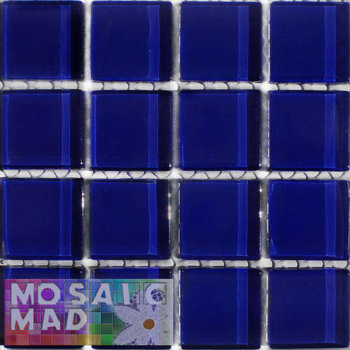 16 Crystal Glass Mosaic Tiles: MEDIUM BLUE 23mm x 23mm x 4mm