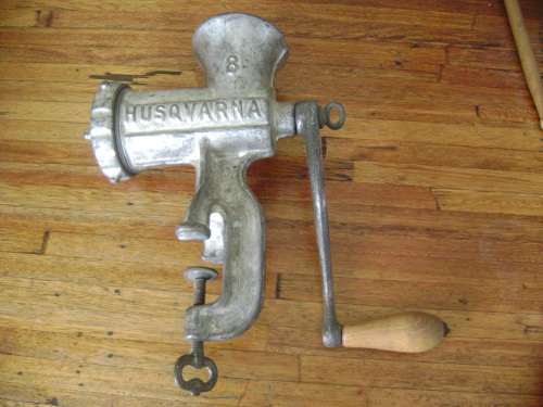 OLD NO 8MEAT GRINDER - HUSQVARNA MADE IN SWEDEN