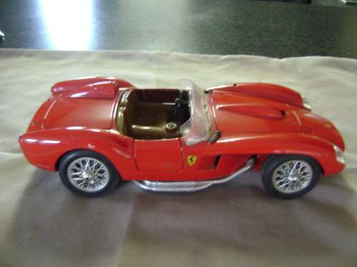 FERRARI 250 TESTA ROSA 1957 - DI-CAST METAL - MADE IN ITALY
