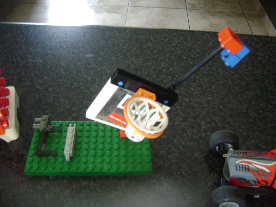 LEGO PIECES AND LITTLE CARS