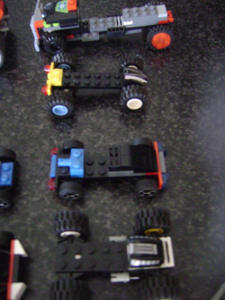 LEGO PIECES AND LITTLE CARS