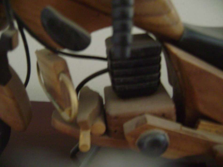 DISPLAY MOTORBIKE MADE OF WOOD