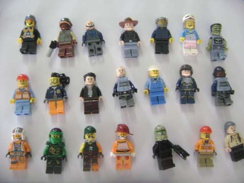 79X LITTLE LEGO MEN