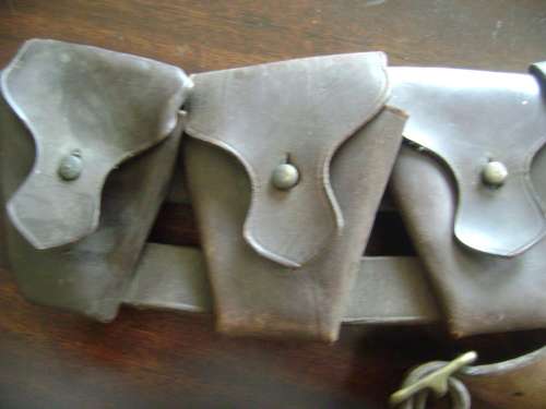 OLD WORLD WAR TWO AMUNITION BELT. - STAMPED 1942