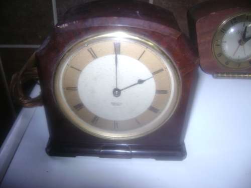 3X VINTAGE MANTLE CLOCKS - SEE PICTURES AND DESCRIPTION