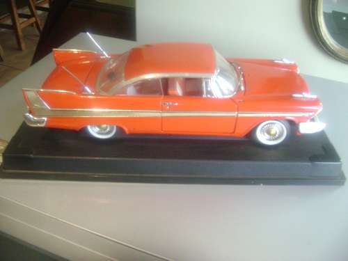1958 PLYMOUTH FURY DI CAST METAL CAR