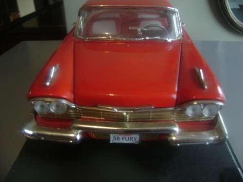 1958 PLYMOUTH FURY DI CAST METAL CAR