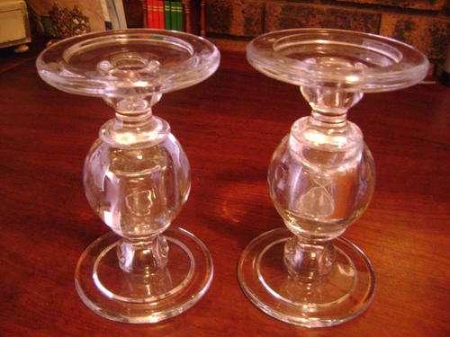 2X GLASS CANDLE HOLDERS