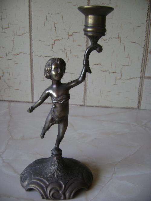 THIS BEAUTIFULL BRASS CANDLE STICK HOLDER