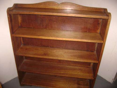 THIS OLD BOOKCASE IN VERY GOOD CONDITION - SOLID WOOD