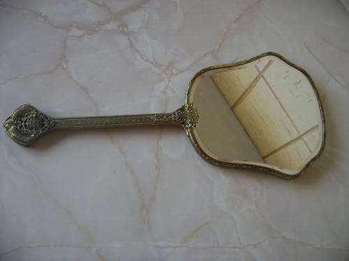 THIS BEAUTIFULL ORNATE MIRROR IN VERY GOOD CONDITION - BEVELLED MIRROR