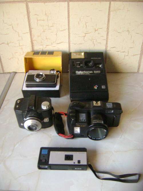 JOB LOT 5X OLD CAMERAS SEE DESCRIPTION BELOW PICTURES