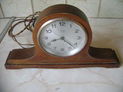 VINTAGE MACKAYS SYNCHRON ELECTRIC CLOCK - MADE IN GERMANY