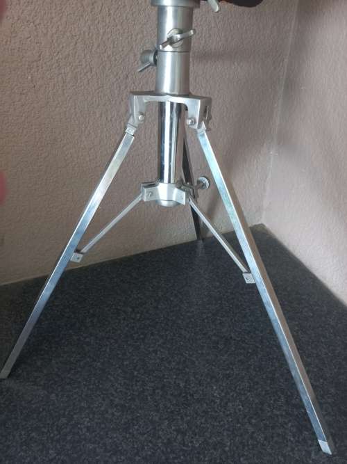 SALESMANS  SAMPLE TO DEMONSTRATE CAMERA TO CLIENTS