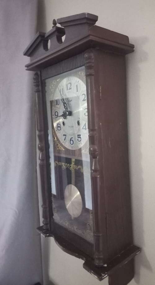 CYRANO WALL HANGING CLOCK