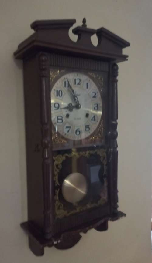 CYRANO WALL HANGING CLOCK