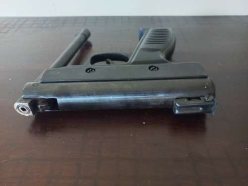 A VERY NICE AIR PELLET GUN