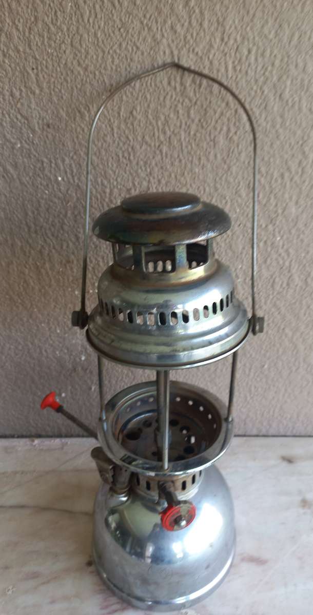 old butterfly paraffin lamp in good condition