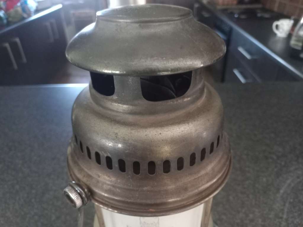 STANLEY PRIMUS LAMP - MADE IN HONG KONG