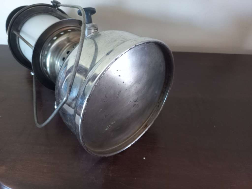 STANLEY PRIMUS LAMP - MADE IN HONG KONG