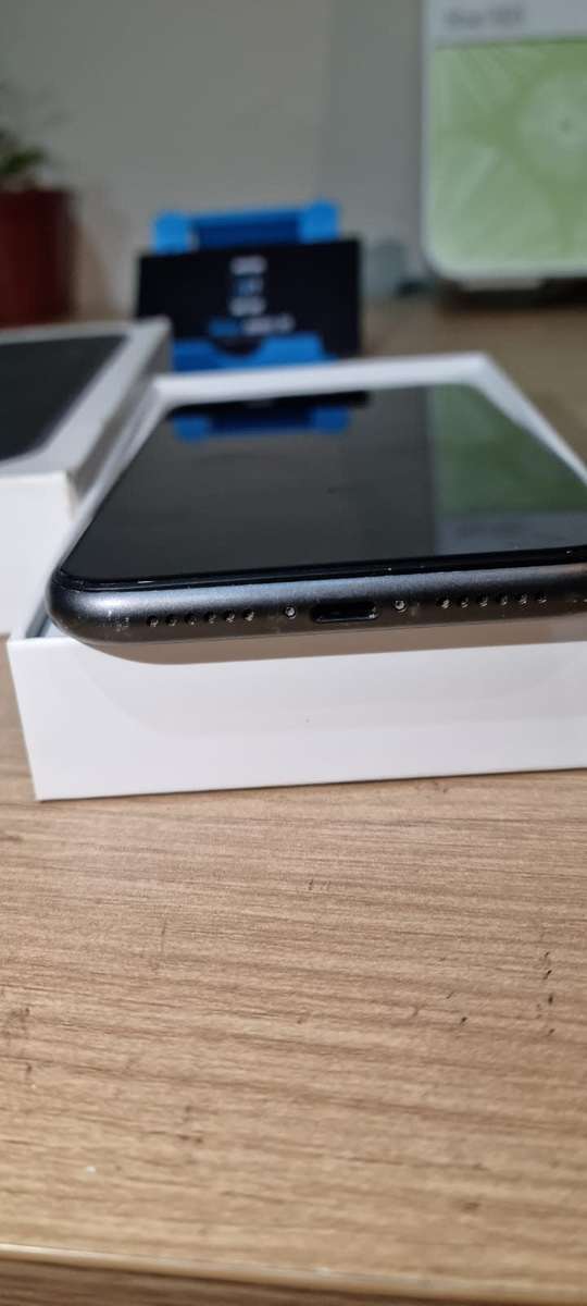 iPhone 11 64Gb Black - Dual Sim