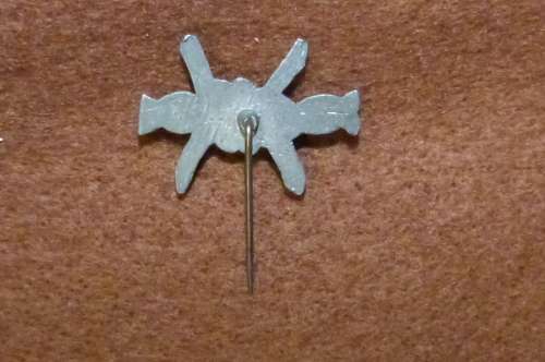WW2 Koffiefontein POW inmates barbwire pin (original)